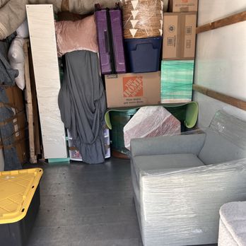 Stress Free Moves - Loading/unloading process - Movers Near Me - York, Pennsylvania Stress Free Moves - Loading/unloading process - Movers Near Me - York, Pennsylvania