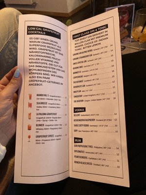 Menu photo 3 Hangar 32 Unterseen, BE
