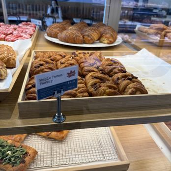Paris Baguette - Bakeries Near Me - Aliso Viejo, California