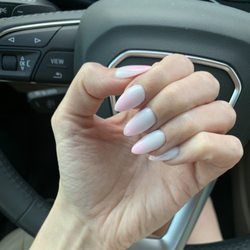 Allure Nail & Spa - Ombré dip (powder) nails