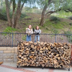 JC Firewood - 1/2 cord + complimentary eucalyptus