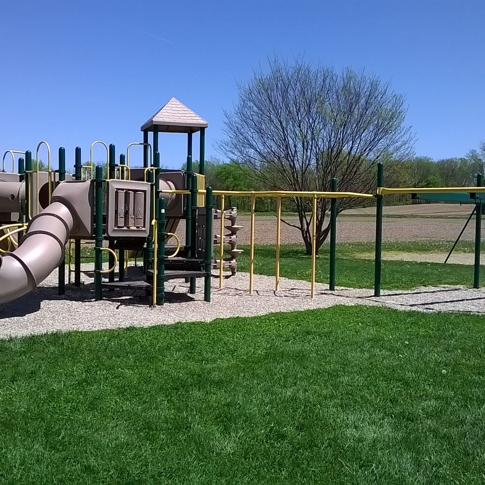 Morristown Community Park - small playground along the gravel drive - Parks Near Me - Morristown, Indiana Morristown Community Park - small playground along the gravel drive - Parks Near Me - Morristown, Indiana