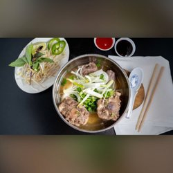 Pho Anvi - Oxtail pho