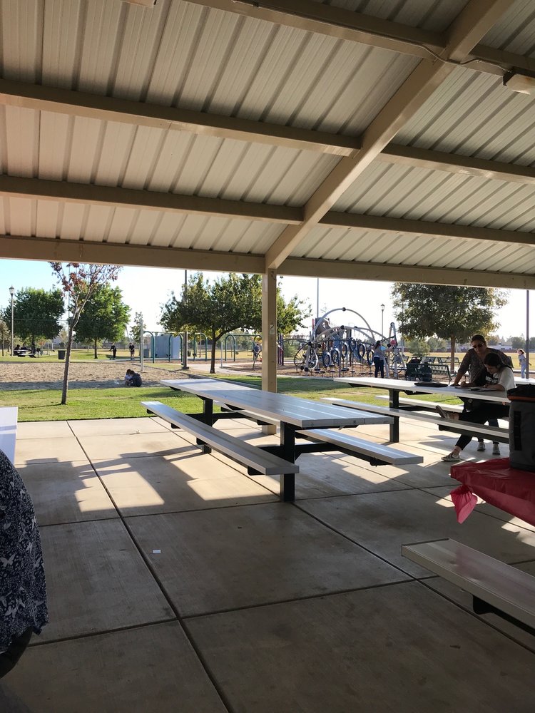 POLO COMMUNITY PARK 10 Photos Old Farm Rd, Bakersfield, California