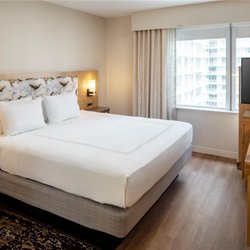 Hampton Inn & Suites by Hilton Miami Brickell Downtown - Guest room