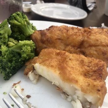 The Pearl - Fried fish - Portuguese Near Me - Taunton, Massachusetts The Pearl - Fried fish - Portuguese Near Me - Taunton, Massachusetts