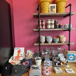 Black Dog Gelato - Merchandise