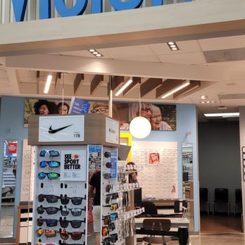 Walmart Supercenter - THIS WAL-MART HAS A VISION CENTER - Grocery Near Me - Auburndale, Florida Walmart Supercenter - THIS WAL-MART HAS A VISION CENTER - Grocery Near Me - Auburndale, Florida