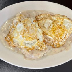 South Side Grubz - Sausage Biscuits and Gravy with Egg