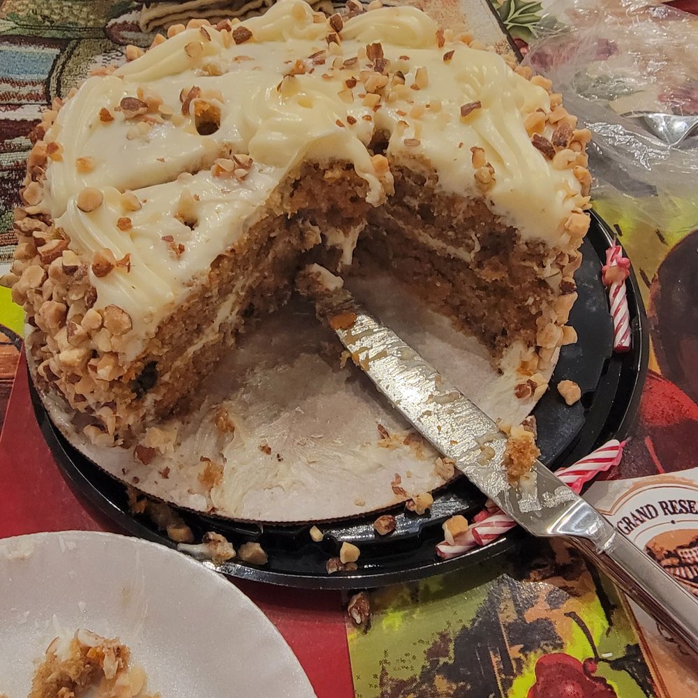 Carrot cake.... extra yummy!!! Carrot cake.... extra yummy!!!