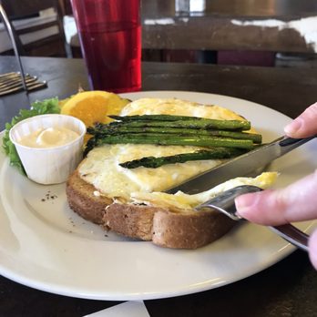 Old Town Red Rooster Cafe - Eggs on toast with asparagus and fresh dill sauce - Cafes Near Me - Cottonwood, Arizona Old Town Red Rooster Cafe - Eggs on toast with asparagus and fresh dill sauce - Cafes Near Me - Cottonwood, Arizona