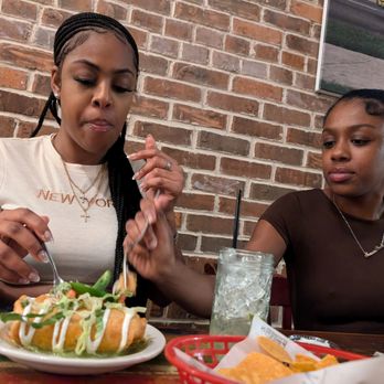 Cantina Taco & Tequila Bar - The Food is Excellent! And the clientele is gorgeous! - Tacos Near Me - White Plains, New York Cantina Taco & Tequila Bar - The Food is Excellent! And the clientele is gorgeous! - Tacos Near Me - White Plains, New York