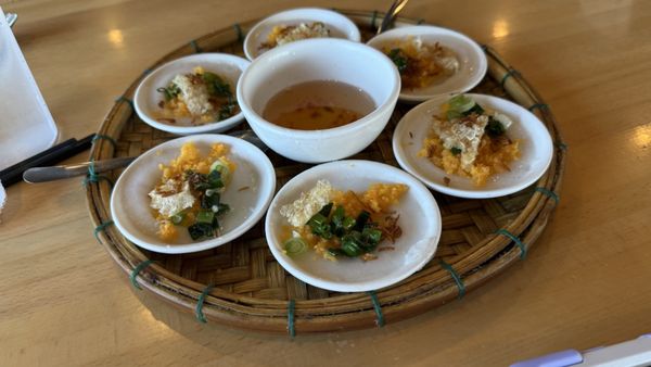 Bốn Mùa | Vietnamese Restaurant by null