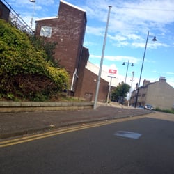 Barrhead Train Station - From the outside