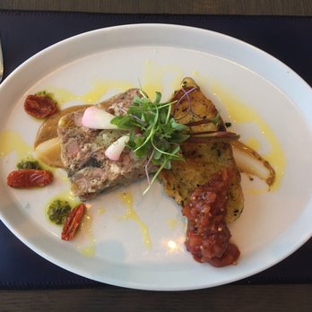 360 Restaurant - Canadian (New) Near Me - Toronto, Ontario