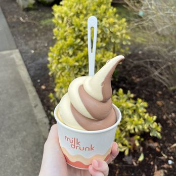 Milk Drunk - Chocolate & Vanilla Swirl - Ice Cream & Frozen Yogurt Near Me - Seattle, Washington