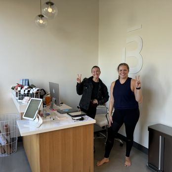 barre3 - Barre Classes Near Me - Studio City, California barre3 - Barre Classes Near Me - Studio City, California
