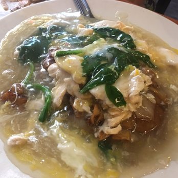 Banana Leaf - Scrambled egg seafood chow fun - Malaysian Near Me - Philadelphia, Pennsylvania Banana Leaf - Scrambled egg seafood chow fun - Malaysian Near Me - Philadelphia, Pennsylvania