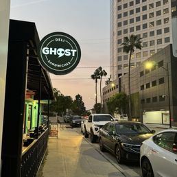 Outside view to sandwich shop