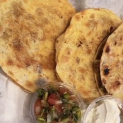 rAAAspados Y MAS - Quesadilla with cardne inside
