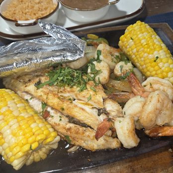 Tekila Modern Mexican - Seafood fajitas - Bars Near Me - Southaven, Mississippi Tekila Modern Mexican - Seafood fajitas - Bars Near Me - Southaven, Mississippi