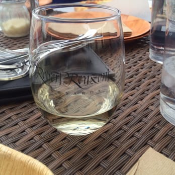 Robert Renzoni Vineyards - Short pours on the wine.... - Wineries Near Me - Temecula, California Robert Renzoni Vineyards - Short pours on the wine.... - Wineries Near Me - Temecula, California