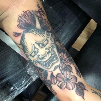 Restless Tattoo Hawaii - Tattoo Near Me - Honolulu, Hawaii Restless Tattoo Hawaii - Tattoo Near Me - Honolulu, Hawaii