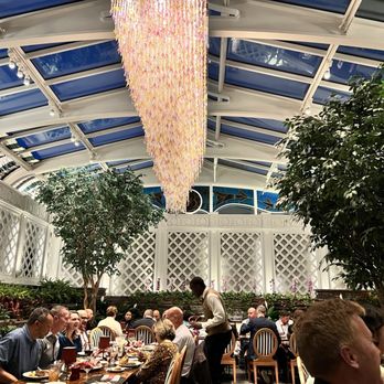 The Broadmoor - La Taverne. - Resorts Near Me - Colorado Springs, Colorado The Broadmoor - La Taverne. - Resorts Near Me - Colorado Springs, Colorado