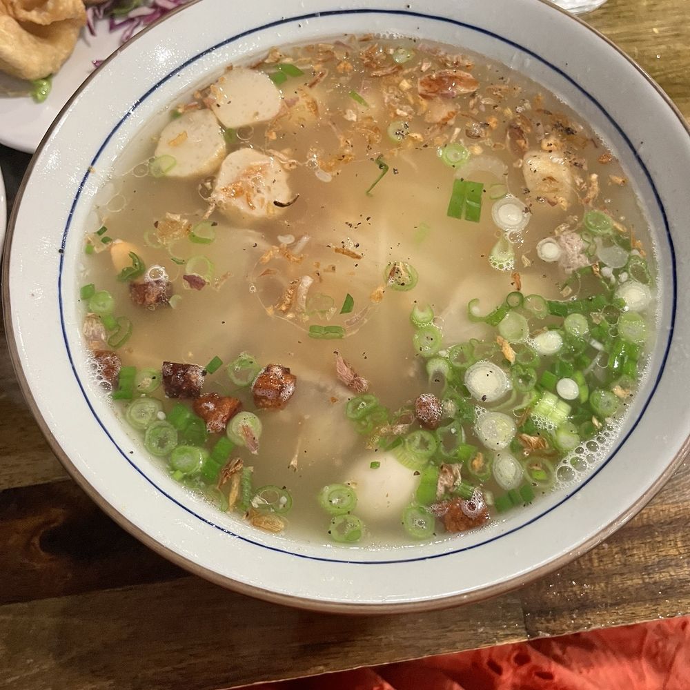 Sunflower Vietnamese Cuisine - Southern Noodle Soup - Hu Tieu Dac Biet - Vietnamese Near Me - Austin, Texas Sunflower Vietnamese Cuisine - Southern Noodle Soup - Hu Tieu Dac Biet - Vietnamese Near Me - Austin, Texas