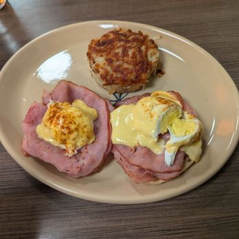 Snooze, an A.M. Eatery - Ham Benedict III - Breakfast & Brunch Near Me - Charlotte, North Carolina Snooze, an A.M. Eatery - Ham Benedict III - Breakfast & Brunch Near Me - Charlotte, North Carolina