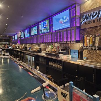 Banditos Bar & Kitchen- Towson - Nice bar, clean vibe, forgot to take a picture of bathrooms esthetic gorgeous from a home rehab design - Tacos Near Me - Towson, Maryland