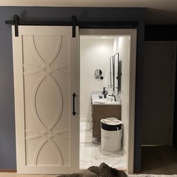 Barn door master bathroom