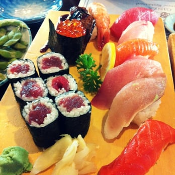 Ginza - Sushi dinner plate (9pcs Nigiri & tuna roll) - Sushi Bars Near Me - Bellevue, Washington Ginza - Sushi dinner plate (9pcs Nigiri & tuna roll) - Sushi Bars Near Me - Bellevue, Washington