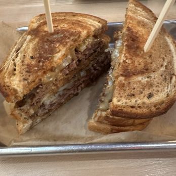 Groovy Beast - Patty Melt on Rye - American Near Me - Gastonia, North Carolina