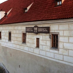 Hostel & hospoda 99