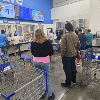 Sam's Club - Long line and management was just walking ignoring - Wholesale Stores Near Me - Torrance, California Sam's Club - Long line and management was just walking ignoring - Wholesale Stores Near Me - Torrance, California