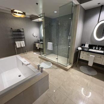 The Cosmopolitan - Hotels Near Me - Las Vegas, Nevada The Cosmopolitan - Hotels Near Me - Las Vegas, Nevada