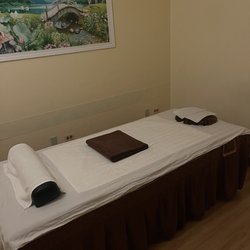 Sunny Foot Spa - My room. I began face down. I was very comfortable.