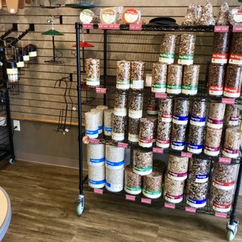 Wild Birds Unlimited - Bird Shops Near Me - Pearland, Texas Wild Birds Unlimited - Bird Shops Near Me - Pearland, Texas
