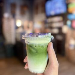 Schaf Shop - Banana pudding matcha latte