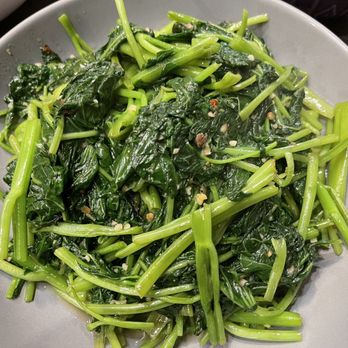 Yi Xin Cafe - Ong choy with sambal shrimp paste - Hong Kong Style Cafe Near Me - Honolulu, Hawaii