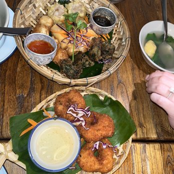Sup Thai Kitchen  - Thai Near Me - Fresh Meadows, New York