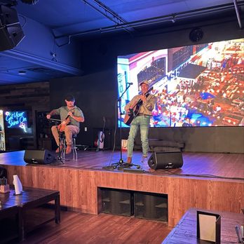 Shiners On The Levee - Live Music - Barbeque Near Me - Newport, Kentucky Shiners On The Levee - Live Music - Barbeque Near Me - Newport, Kentucky