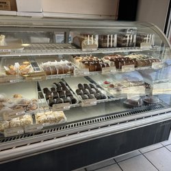 Star Bakery - Pastry collection