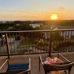 WorldMark Surfside Inn - Beautiful sunset!