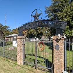 Knapp Heritage Park - Knapp Heritage Park, Arlington