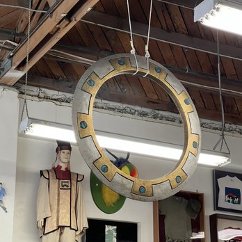 It's A Wrap - Used, Vintage & Consignment Near Me - Burbank, California