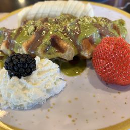 Pistachio Croffle