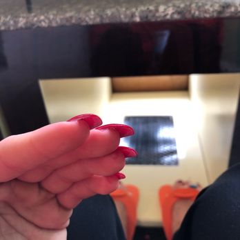 Lumera Nail Salon - Nail Salons Near Me - Chicago, Illinois Lumera Nail Salon - Nail Salons Near Me - Chicago, Illinois