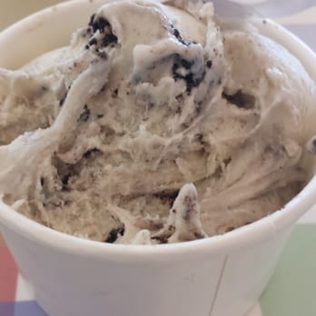 Double Rainbow Cafe - Cookies  and cream - Ice Cream & Frozen Yogurt Near Me - San Rafael, California